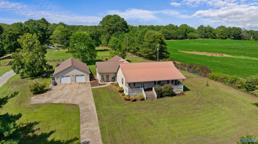 2095 Lookout Street, Sand Rock, AL 35983