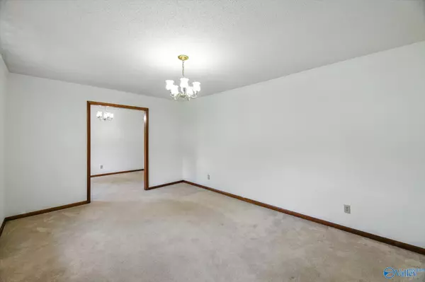 Athens, TN 37303,171 County Road 332