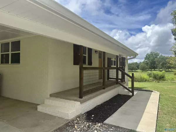 591 Farm Supply Road, Laceys Spring, AL 35754