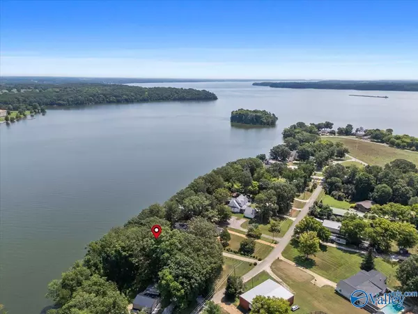 Rogersville, AL 35652,220 Bluff Drive