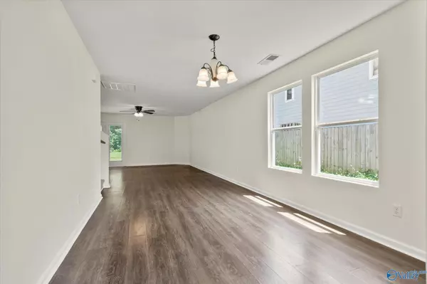 Huntsville, AL 35810,223 Dormont Drive NE