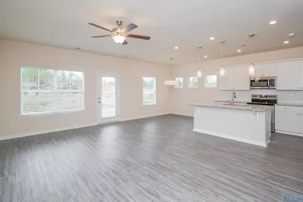 Athens, AL 35613,25764 Finchley Drive