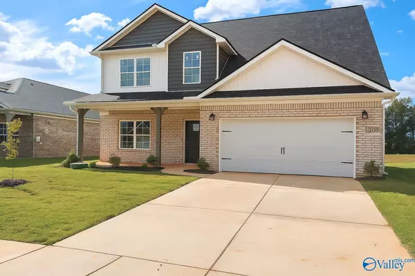 208 Roman Randall Road, New Market, AL 35761