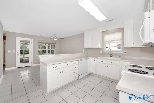 Madison, AL 35757,4018 Windswept Drive