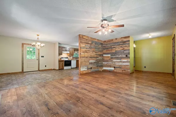 Gadsden, AL 35901,330 Bonnie Place