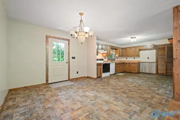 Gadsden, AL 35901,330 Bonnie Place