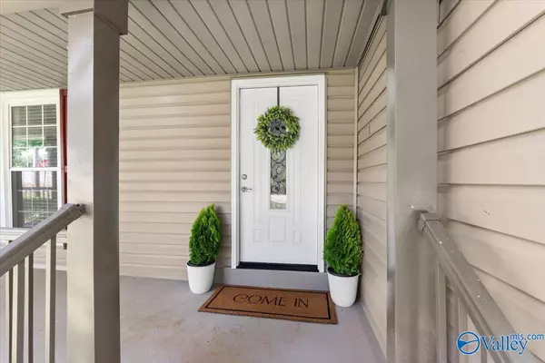 New Market, AL 35761,624 Steele Lane