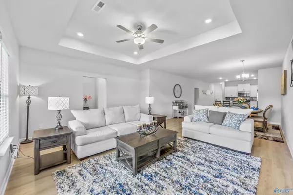 Athens, AL 35613,25120 Addlestone Drive