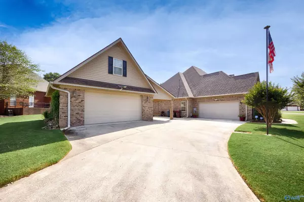 Athens, AL 35613,23820 Chadwick Drive