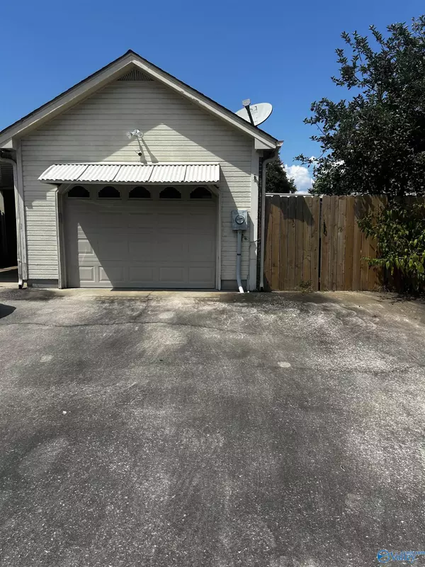 Decatur, AL 35601,337 Autumn Lane SW