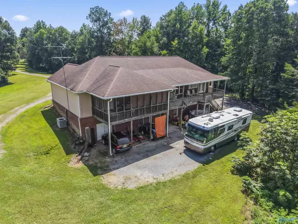 Blountsville, AL 35031,295 Osborn Lake Road