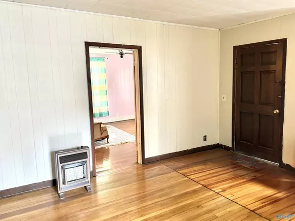 Gadsden, AL 35901,930 S 11th Street