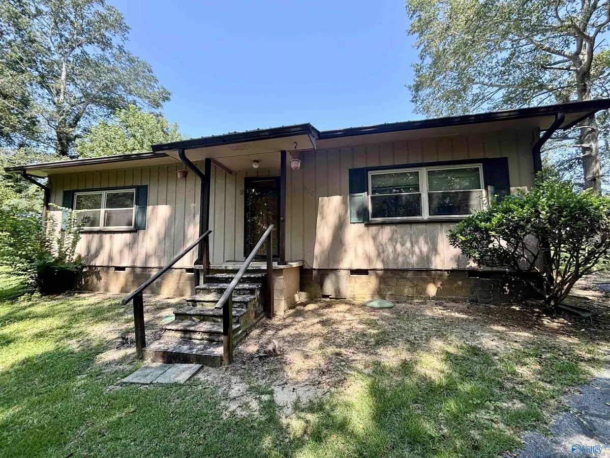 Centre, AL 35960,920 County Road 79