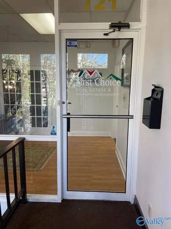 Huntsville, AL 35801,303 Williams Avenue #721