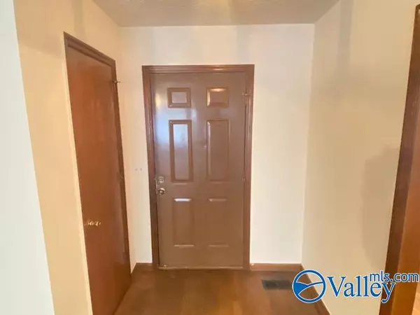 Madison, AL 35758,105 Grayson Avenue