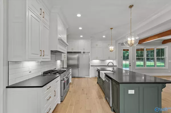 Athens, AL 35611,20933 Jeremiah Lane