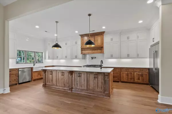 Athens, AL 35611,20805 Jeremiah Lane