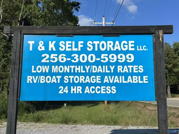 Cedar Bluff, AL 35969,8395 Hwy 9