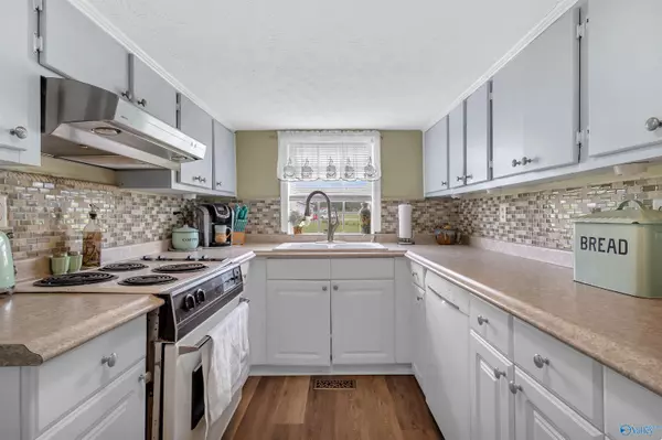 Horton, AL 35980,1879 Welcome Home Church Road