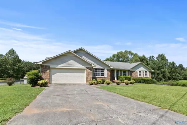 Grant, AL 35747,381 Winkles Road