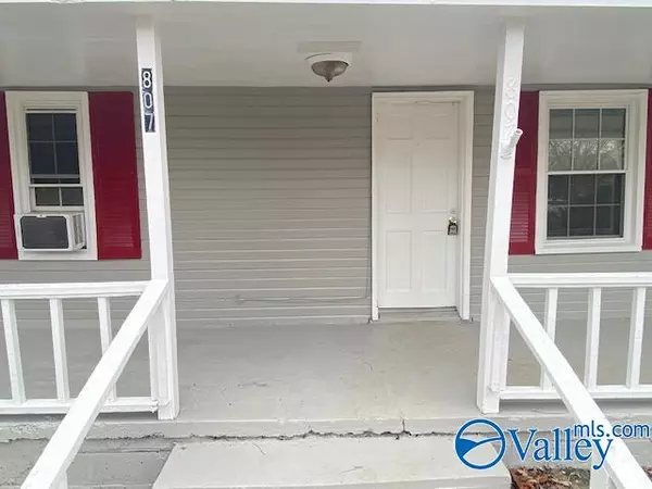 Huntsville, AL 35801,807 Oshaughnessy Avenue NE