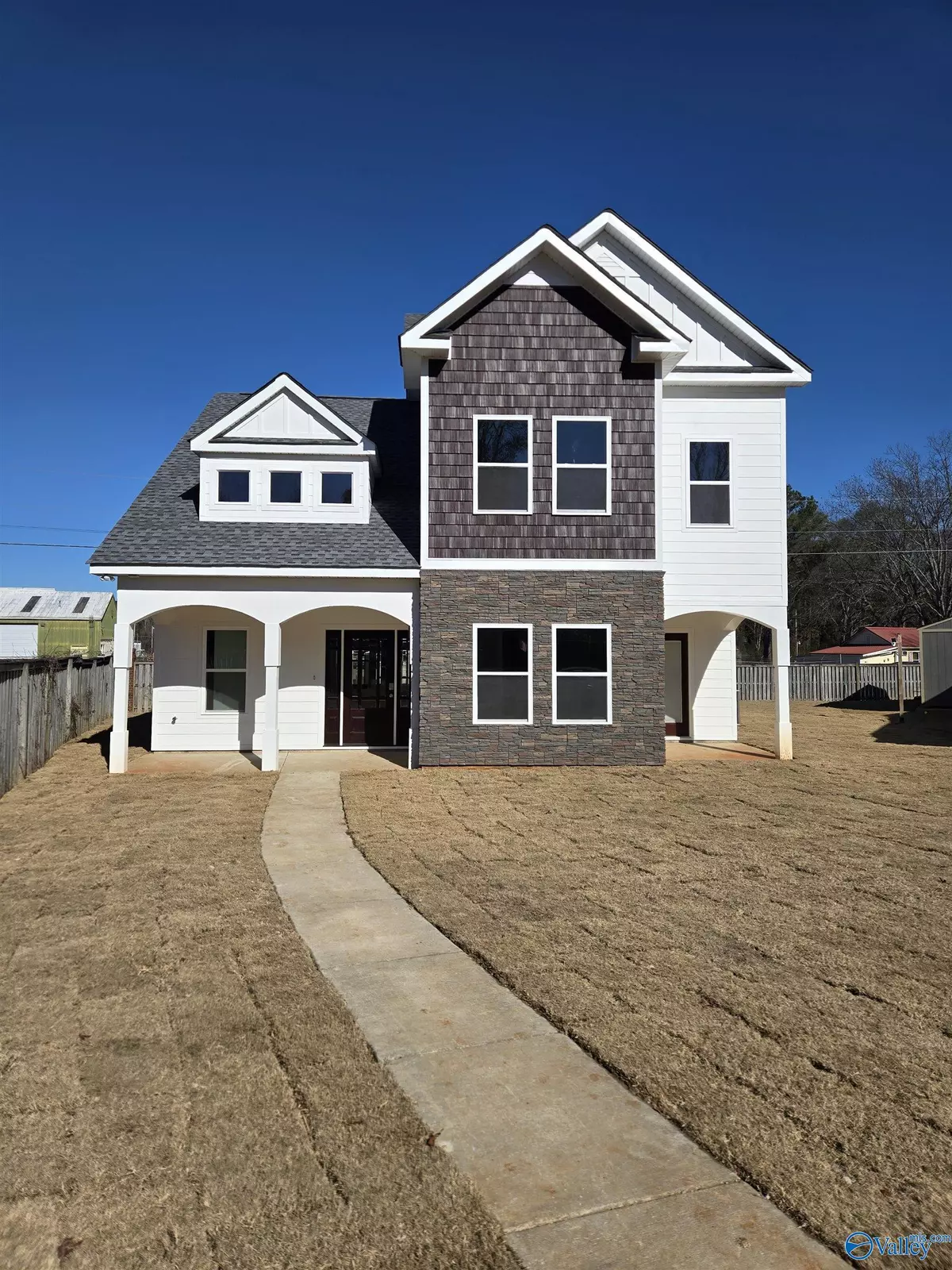 Moulton, AL 35650,34 E Walnut Place