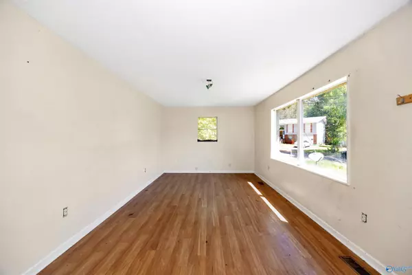 Huntsville, AL 35810,3801 Valleydale Road