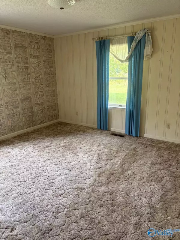 Hokes Bluff, AL 35903,1685 Appalachian Highway