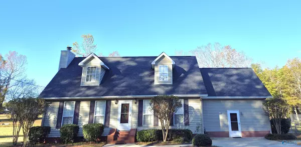 266 Lakewood Road, Rainbow City, AL 35906