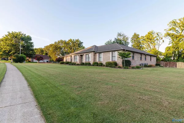 Huntsville, AL 35811,111 Henson Drive