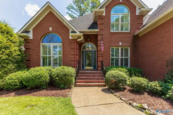 Owens Cross Roads, AL 35763,3023 Hampton Cove Way SE