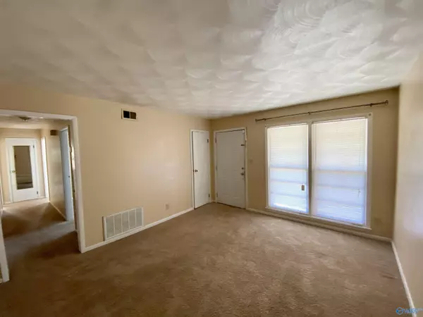 Huntsville, AL 35811,3208 Harvey Street