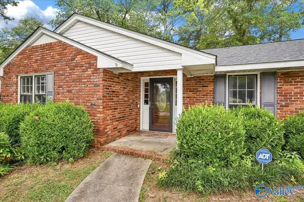 Decatur, AL 35601,1902 Leeann Street SW