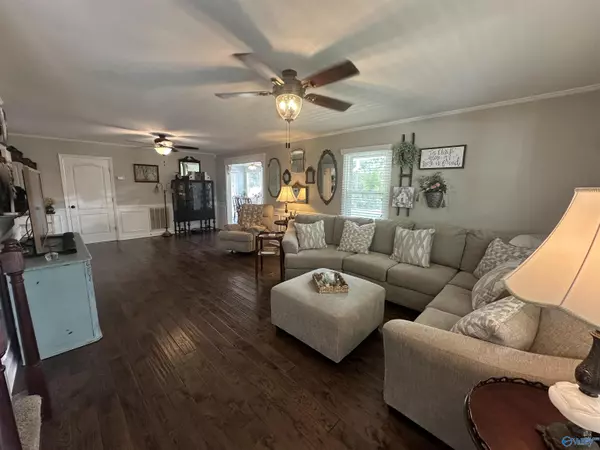 Arab, AL 35016,326 Mayberry Lane