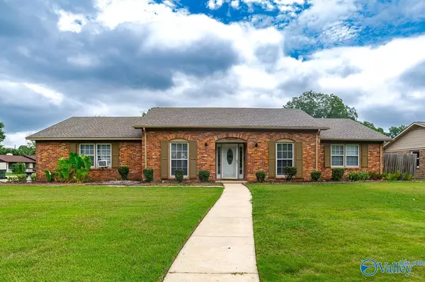 1208 Terrehaute Avenue, Decatur, AL 35601