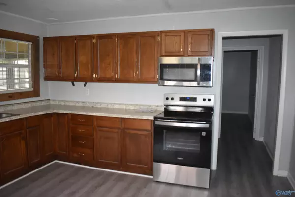 Gadsden, AL 35904,10 Short Forrest Avenue