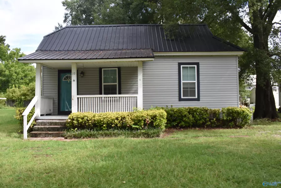 10 Short Forrest Avenue, Gadsden, AL 35904