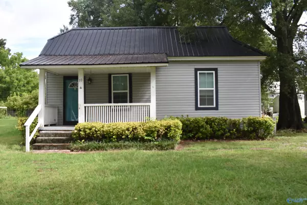 10 Short Forrest Avenue, Gadsden, AL 35904