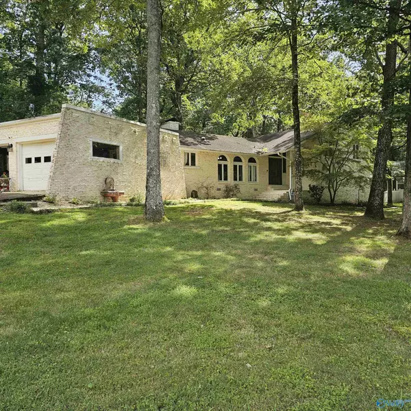 Decatur, AL 35603,4310 Autumn Leaves Trail SE
