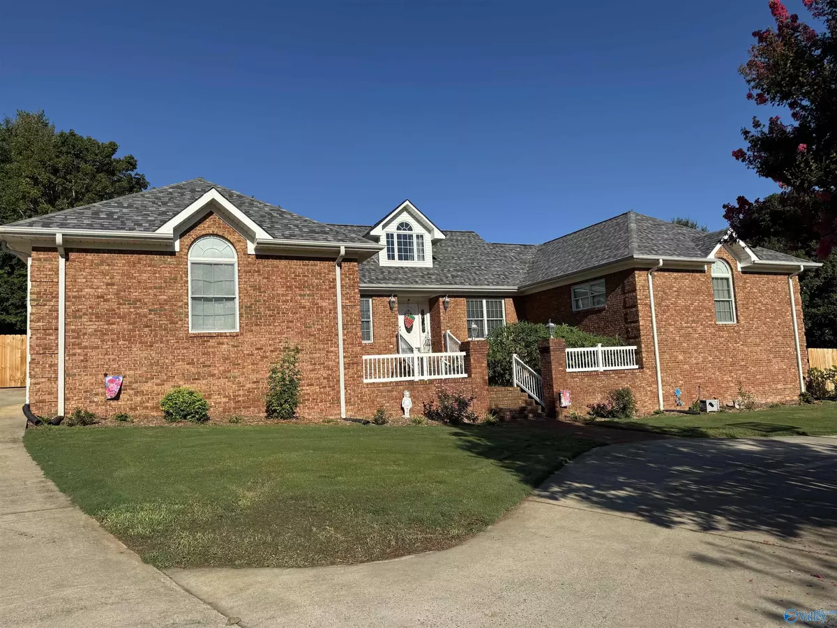 Scottsboro, AL 35768,1302 Byron Road