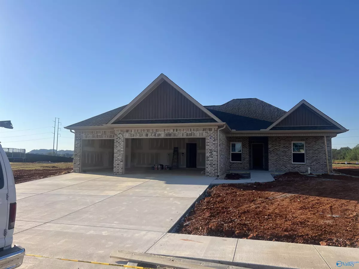 Meridianville, AL 35759,302 Plant View Drive