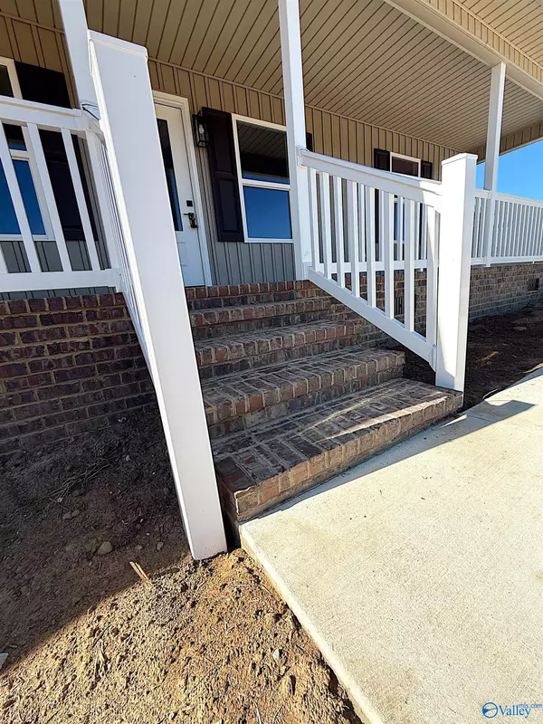 Rainsville, AL 35986,104 Road 9106