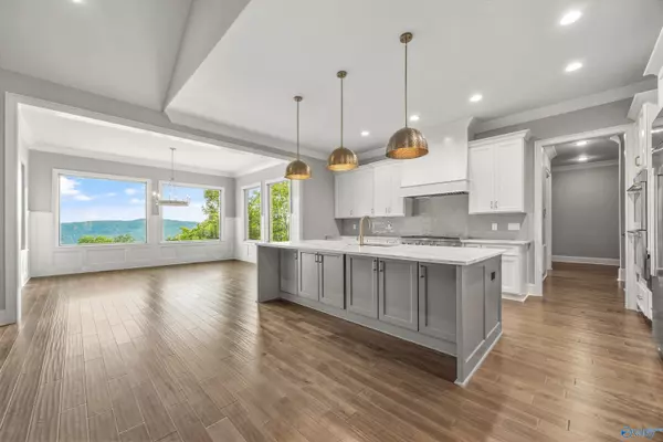 Owens Cross Roads, AL 35763,47 Watson Grande Way