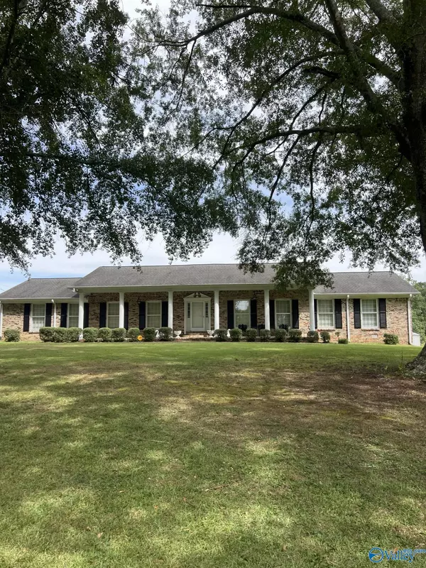 Moulton, AL 35650,19746 Al Hwy 33