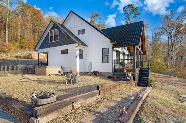 Grant, AL 35747,2216 White Elephant Road