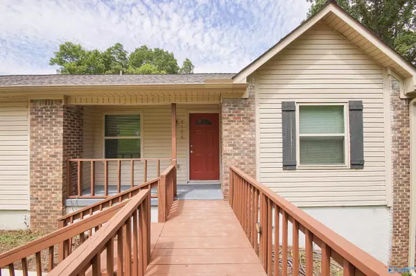 Huntsville, AL 35816,4704 Ardmore Drive