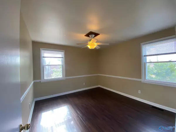 Huntsville, AL 35802,6504 Whitesburg Drive