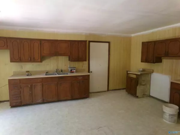 Centre, AL 35960,1350 County Road 40