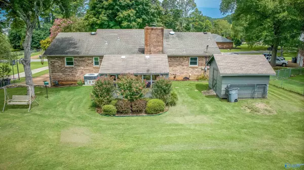 Florence, AL 35634,182 Coves Court