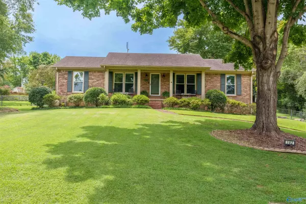 182 Coves Court, Florence, AL 35634